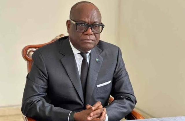 RDC : Kin-kiey Mulumba réaffirme son soutien à Tshisekedi et condamne le FRN