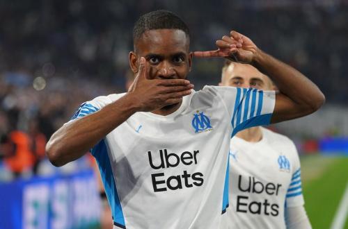 <p>Cedrick Bakambu quitte l’olympique Marseille, s’engage avec Olympiakos FC (Club grec)</p>
