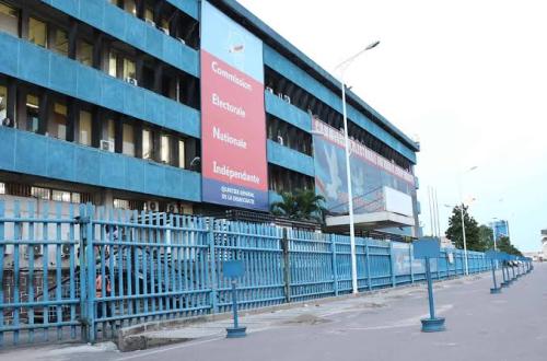 <p>la CENI confirme la clôture de la bonne tenue de la bonne pratique pour le recrutement du personnel opérationnel temporaire</p>

