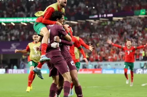 Coupe du monde 2022 : le Maroc, dernière équipe africaine en lice, se débarrasse de l'Espagne et valide son ticket pour les quarts de finale