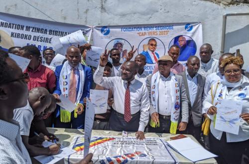 Goma : Rémy Segihobe amène une centaine de ses ouailles dans L'UDPS/ Tshisekedi "pour soutenir le Chef de l'Etat et combattre les anti-valeurs"