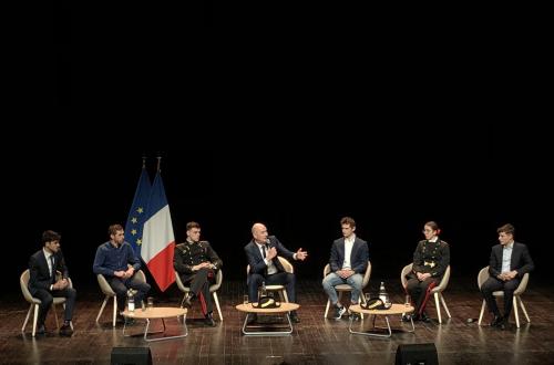 Échange sur la transition écologique à l'École Polytechnique de Paris : Répondant à une question sur la guerre du M23, le ministre français de l'Industrie dit ne pas connaître suffisamment la situation 