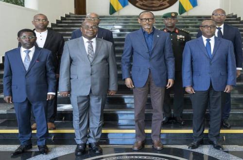 EAC : Paul Kagame a reçu une délégation Burundaise dimanche à Kigali