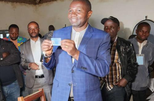 Nord-Kivu : Après l’obtention de sa carte d’électeur, Julien Paluku appelle la population à s’approprier cette opération