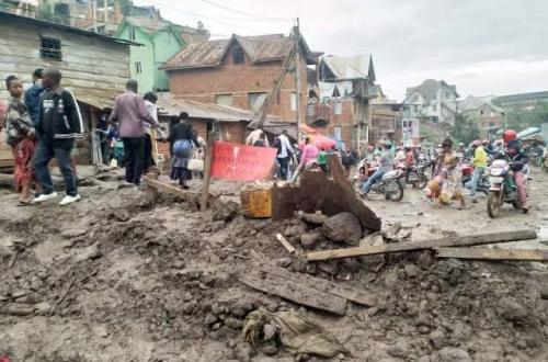 Bukavu : des jeunes manifestants appellent l'OVD au rétablissement de la route à Carrefour