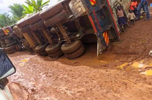 Ituri : “Route Bunia-Komanda, les usagers vivent un calvaire sur la partie non réhabilitée de la RN 27” (Constat)