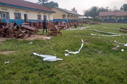 Élections en RDC : des kits électoraux et bureaux de vote caillassés au centre de l'ISP Bunia