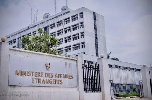 Kinshasa rappelle ses ambassadeurs au Kenya et auprès de l'EAC