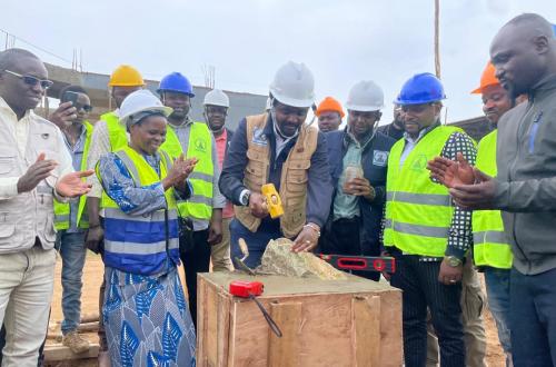 Les travaux de construction de l’auditoire « Julien Paluku Kahongya » lancés à l’UOR/Butembo