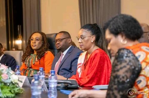 Kinshasa : Le Ministre des Finances installe le comité national de lutte contre le financement du terrorisme
