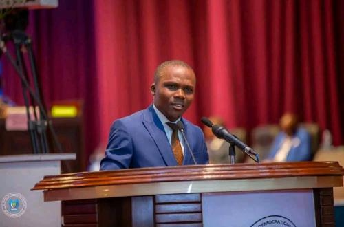 RDC/Gratuité de participation à l’Exetat : le député Msenyibwa Apele demande aux finalistes de dénoncer toute tantative de facturation