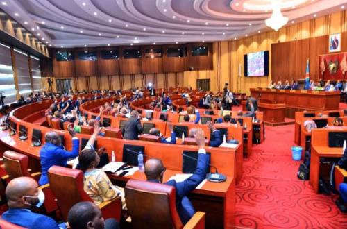 RDC : course ouverte au Sénat, l’Union Sacrée s’active pour désigner le successeur de Modeste Bahati Lukwebo