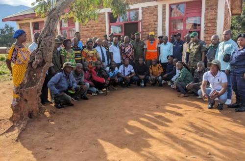 Fizi : Samy Kalondji échange avec les couches sociales à Mukera sur les aspects sécuritaires