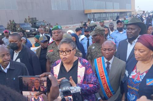 À Bunia, Judith Suminwa face au défi majeur d’Ebola : convaincre une population méfiante ou renforcer la riposte ?