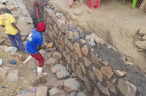 Sud-Kivu : Akili Bernard satisfait de l’avancement des travaux routiers axe Ise'e-Kikonde