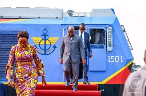 RDC : Félix Tshisekedi lance le balisage du fleuve Congo et de la rivière Kasaï