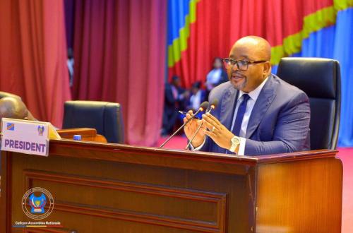 RDC : Aimé Boji condamne les propos tenus dans une vidéo virale attribuée à Fils Mukoko, appelant à armer les civils