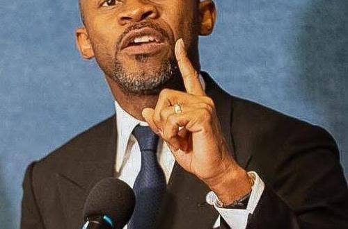 RDC : Patrick Muyaya accuse Joseph Kabila d’incarner « le chaos » après sa sortie médiatique