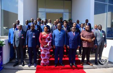 Félix Tshisekedi exhorte les Gouverneurs de provinces à intégrer la santé dans leurs politiques publiques