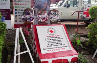 Ituri : 25 ans après la tuerie ciblee contre six agents du CICR à Fataki, le devoir de mémoire ravive l’exigence de protection des humanitaires