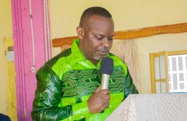 Orphelins, déplacés et enfants vivant avec handicap : à Bunia, Alfred Sabiti lance un cri du cœur pour une rentrée scolaire digne