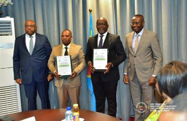 RDC : un projet de 2,38 millions de dollars pour aménager les voies fluviales du Sud-Ubangi et du Kasaï