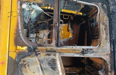 Ituri : un bulldozer et un Poclain de la SMEC incendiés, les travaux routiers menacés à Mambasa