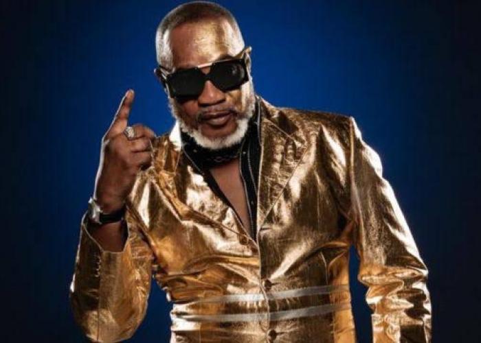 RDC : Koffi Olomide fustige le comportement de certains chroniqueurs qui “ternissent son image et violent sa vie privée”