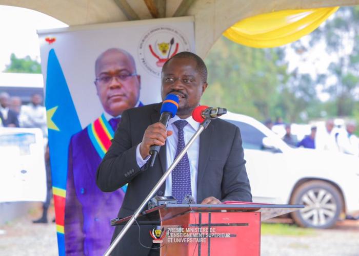ESU : Muhindo Nzangi attendu à Lubumbashi pour la remise des véhicules aux Professeurs Émérites
