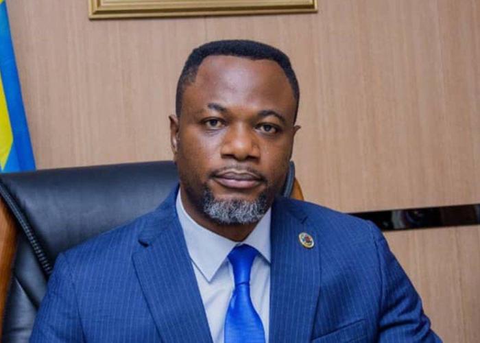 RDC : « Les enseignants se trouvant dans les zones à accès difficile toucheront leur salaire » (Tony Mwaba)
