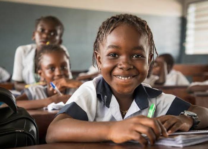 RDC : Faux, la gratuité de l’enseignement n’a pas été annulée