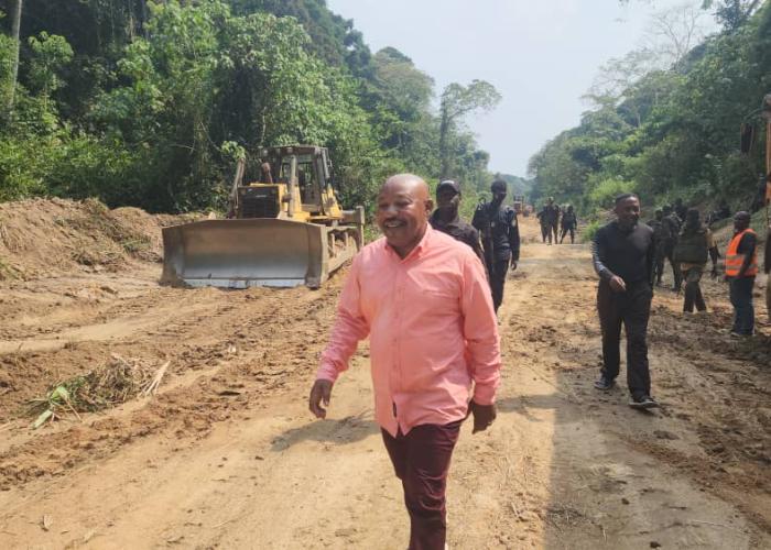 La route Mbau-Kamango renaît de ses cendres grâce à l'impulsion du gouverneur militaire Somo Kakule Evariste