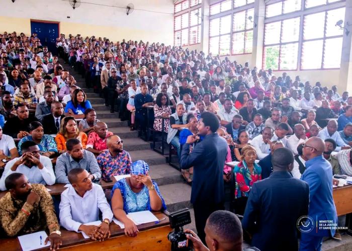 École de criminologie en RDC, plus de 3500 candidats participent au concours d'admission
